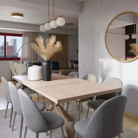 Luxury In Sevilla - Pool, Terrace & Gameroom Apartment