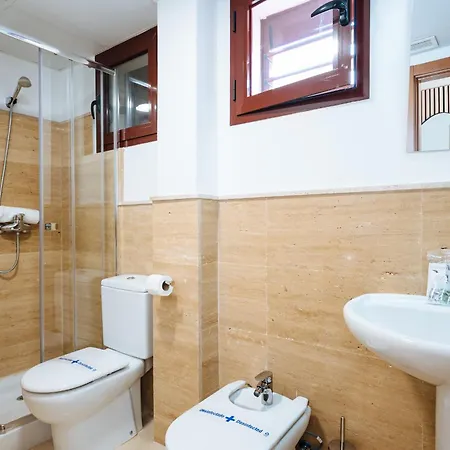 Luxury In Sevilla - Pool, Terrace & Gameroom *