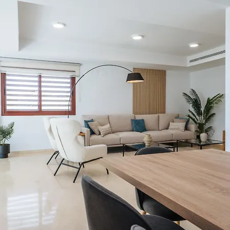 Luxury In Sevilla - Pool, Terrace & Gameroom * Montequinto