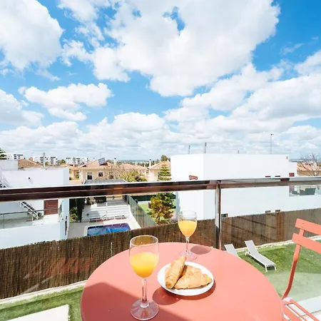 Luxury In Sevilla - Pool, Terrace & Gameroom *