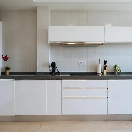 Apartment Luxury In Sevilla - Pool, Terrace & Gameroom
